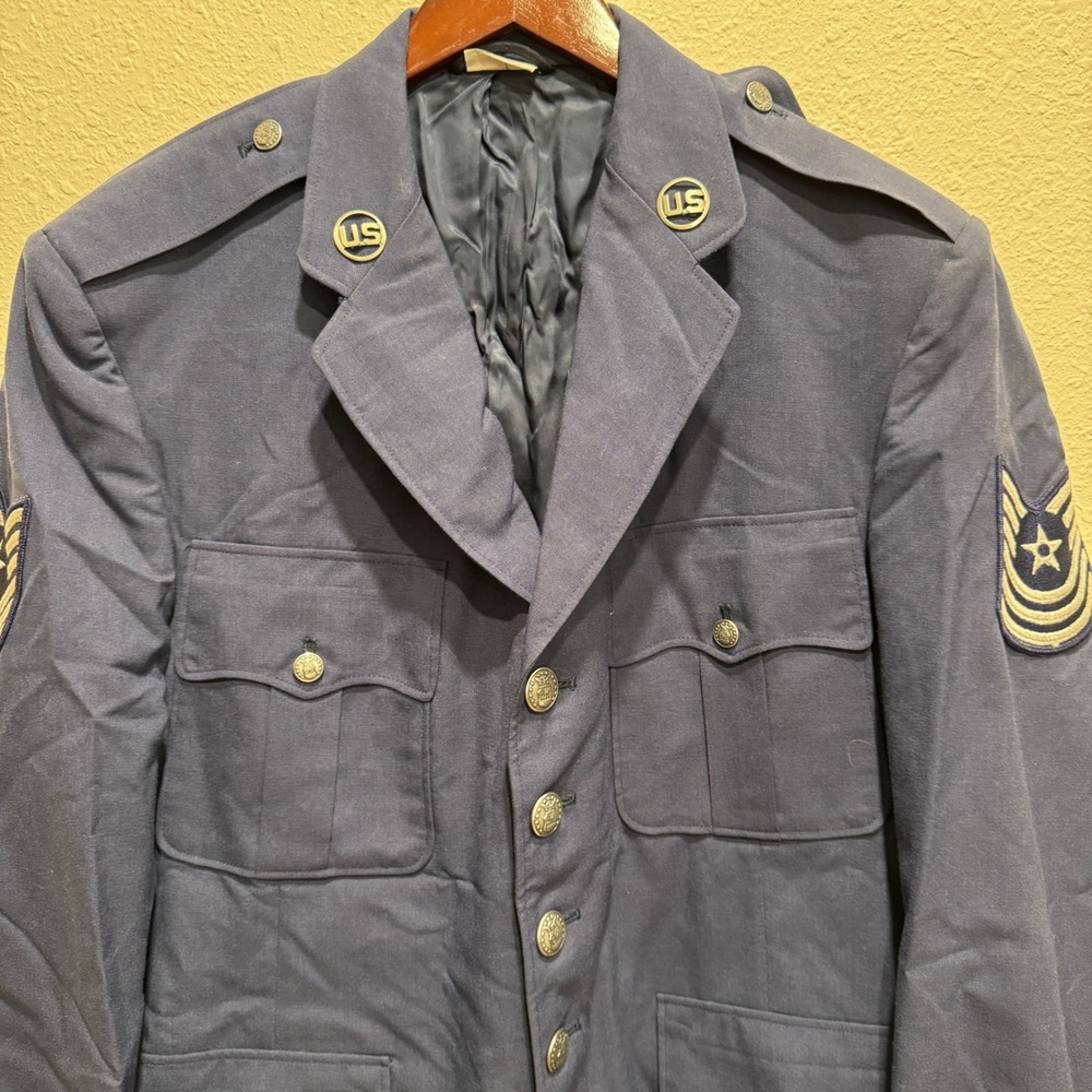 US Air Force Mens Service Dress Blue Uniform Jacket Master Sergeant 46R 8405-00